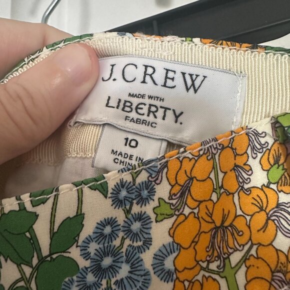 J. Crew Button-up midi skirt in Liberty® Mini Floral Walk - Picture 4 of 6